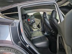 Tesla Model Y Long Range All-Wheel Drive - ფოტო 15