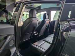 Tesla Model Y Long Range All-Wheel Drive - ფოტო 16