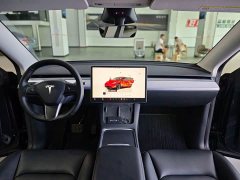 Tesla Model Y Long Range All-Wheel Drive - ფოტო 9