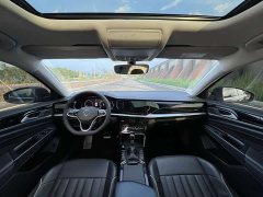 Volkswagen Passat 280TSI Elite - ფოტო 9