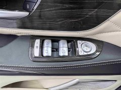 Mercedes-Benz Vito 2.0T Elite 7-Seater - ფოტო 16
