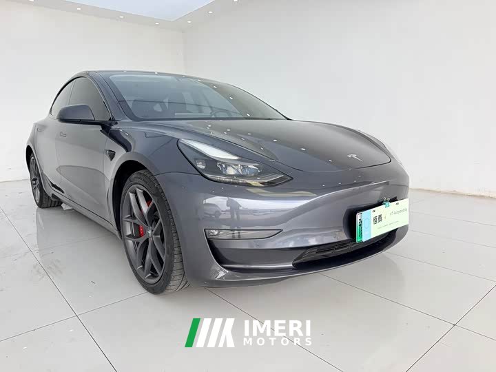 Tesla Model 3 Performance All-Wheel Drive - ავტომობილი ჩინეთიდან