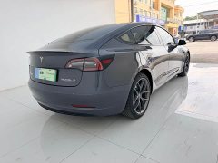 Tesla Model 3 Performance All-Wheel Drive - ფოტო 12