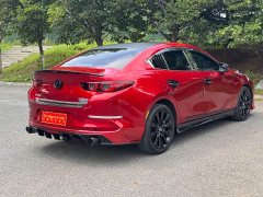 Mazda3 Axela 2022 2.0L Automatic Premium Black Obsidian Edition - ფოტო 4