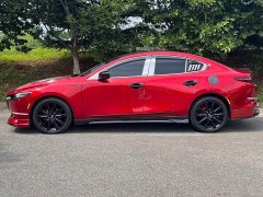 Mazda3 Axela 2022 2.0L Automatic Premium Black Obsidian Edition - ფოტო 5