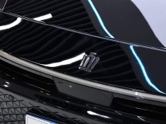 Toyota Crown SportCross 2023 2.4T SportCross HEV AWD Premium - ფოტო 10