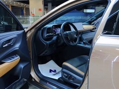 Toyota Crown SportCross 2023 2.4T SportCross HEV AWD Premium - ფოტო 16