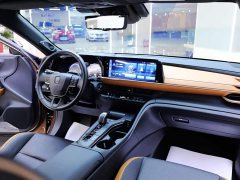Toyota Crown SportCross 2023 2.4T SportCross HEV AWD Premium - ფოტო 19