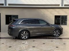 Li Auto L7 Pro - ფოტო 12