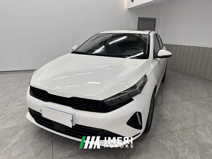 Kia K3 1.5L CVT Luxury Edition - ავტომობილი ჩინეთიდან