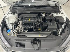 Hyundai Elantra 2022 1.5L CVT Luxury - ფოტო 17