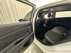 Hyundai Elantra 2022 1.5L CVT Luxury - ფოტო 8