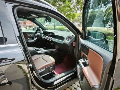 Mercedes-Benz GLB 220 Dynamic - ფოტო 11