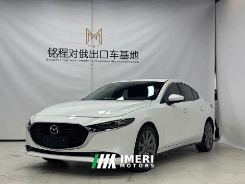 2022 Mazda3 Axela 2.0L Automatic Luster Edition