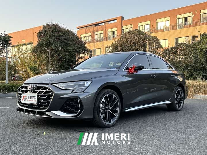 Audi A3 A3L Limousine 35TFSI Prestige
