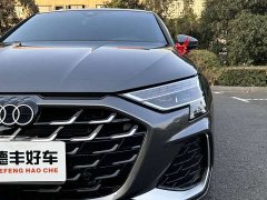 Audi A3 A3L Limousine 35TFSI Prestige - ფოტო 4