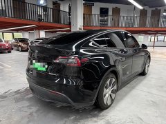 Tesla Model Y Standard Range RWD - ფოტო 16