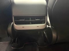 Tesla Model Y Standard Range RWD - ფოტო 8