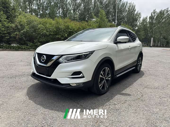 Nissan Qashqai 2.0L CVT XV Premium Luxury - ავტომობილი ჩინეთიდან