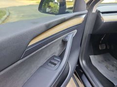 Tesla Model Y Rear-Wheel Drive - ფოტო 12