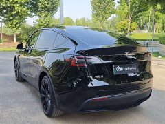 Tesla Model Y Rear-Wheel Drive - ფოტო 9