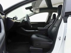 Tesla Model Y Long Range All-Wheel Drive - ფოტო 5