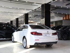 BMW 5 Series 525Li Luxury Package - ფოტო 14