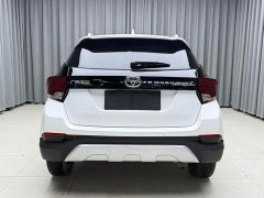 Toyota Yaris L Zhixuan X 1.5L CVT Luxury Plus - ფოტო 5
