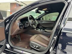 BMW 5 Series 530Li Premier M Sport Package - ფოტო 4