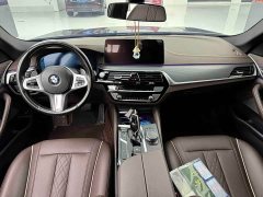 BMW 5 Series 530Li Premier M Sport Package - ფოტო 6