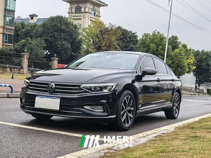 Volkswagen Magotan 2021 330TSI DSG 30th Anniversary Edition - ავტომობილი ჩინეთიდან