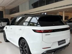 Land Rover Range Rover Sport 400PS Dynamic SE - ფოტო 9
