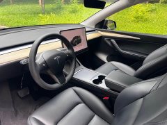 Tesla Model Y 2022 Rear-Wheel Drive - ფოტო 6
