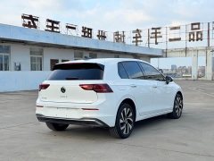 Volkswagen Golf 300TSI Pro - ფოტო 11