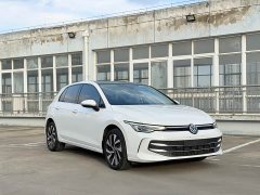 Volkswagen Golf 300TSI Pro - ფოტო 3