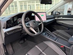 Volkswagen Golf 300TSI Pro - ფოტო 5