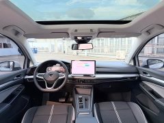 Volkswagen Golf 300TSI Pro - ფოტო 7