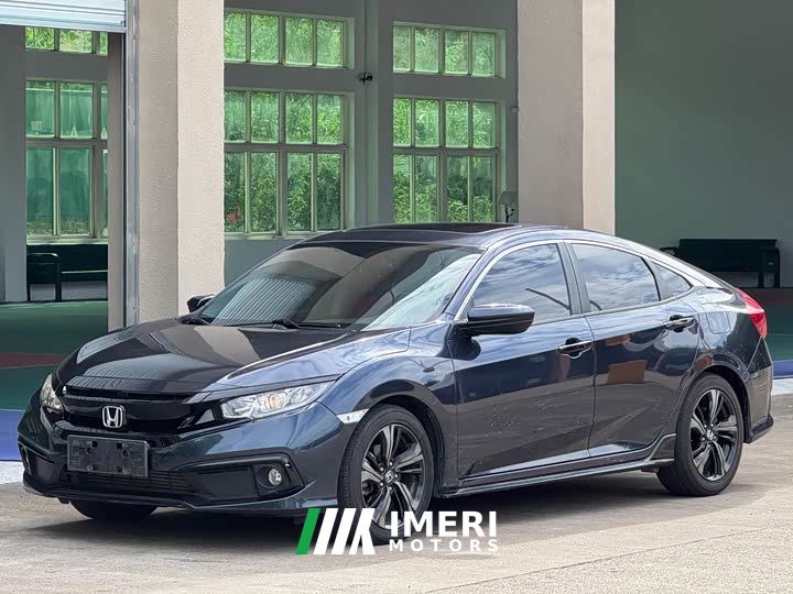Honda Civic 220TURBO CVT Fuel Dynamic Edition National VI