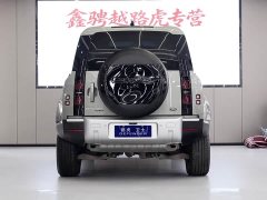 Land Rover Defender 2020 110 P400 SE - ფოტო 5