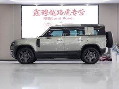 Land Rover Defender 2020 110 P400 SE - ფოტო 7