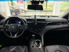 Toyota Camry 2.5G Luxury - ფოტო 6