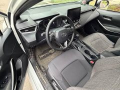 Toyota Corolla Hybrid 1.8H E-CVT Luxury - ფოტო 7