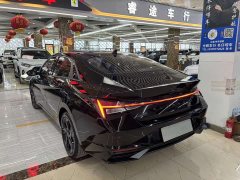Hyundai Elantra 1.5L CVT LUX Black Knight Limited Edition - ფოტო 4