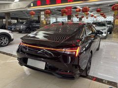 Hyundai Elantra 1.5L CVT LUX Black Knight Limited Edition - ფოტო 6