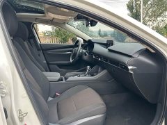 Mazda3 Axela 2.0L Automatic Brilliant Edition - ფოტო 17