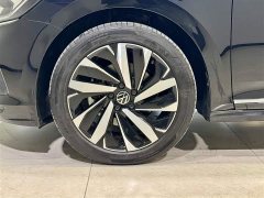 Volkswagen Passat 2024 380TSI Dragon Ascendant Edition - ფოტო 10