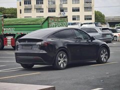 Tesla Model Y 2021 Standard Range RWD - ფოტო 14