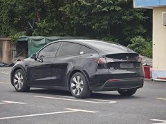 Tesla Model Y 2021 Standard Range RWD - ფოტო 15