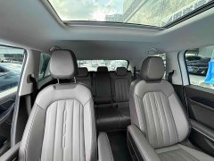 Volkswagen Viloran 330TSI Luxury - ფოტო 7