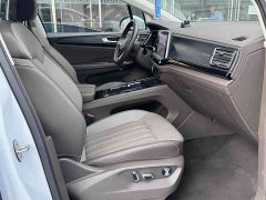 Volkswagen Viloran 330TSI Luxury - ფოტო 9